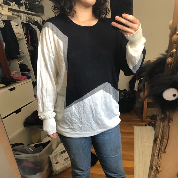 Colorblock sweater - Picture 2 of 3